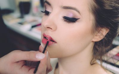 ¿Cómo establecer tu estudio de maquillaje? 
