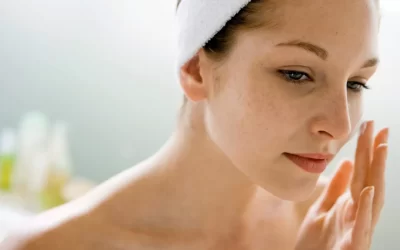 ¿Qué causa las manchas en la piel?; Como tratarlas
