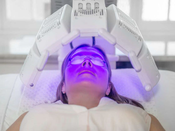 22 Estudios científicos sobre la eficacia de la terapia de luz LED en la piel